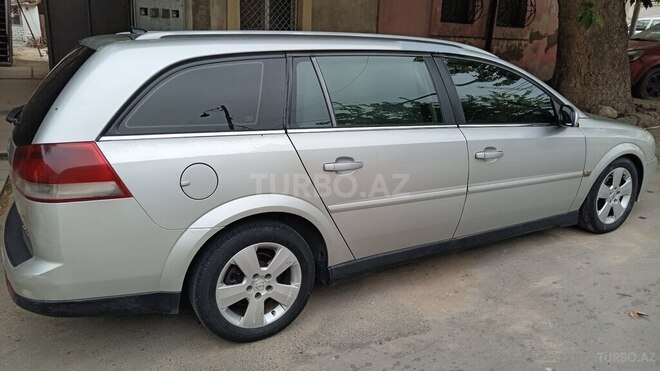 Opel Vectra 2003, 344,000 km - 2.2 l - Zaqatala