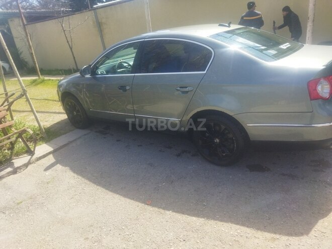 Volkswagen Passat 2005, 492,518 km - 2.0 l - Bakı
