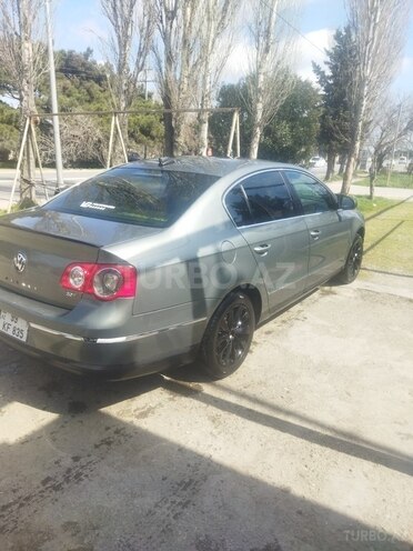 Volkswagen Passat 2005, 492,518 km - 2.0 l - Bakı