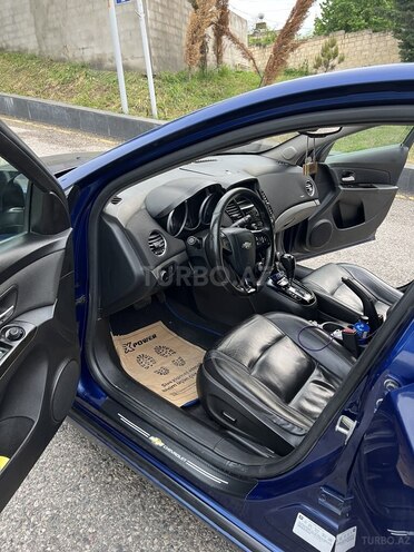 Chevrolet Cruze 2012, 312,000 km - 1.4 l - Quba