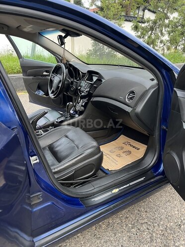 Chevrolet Cruze 2012, 312,000 km - 1.4 l - Quba