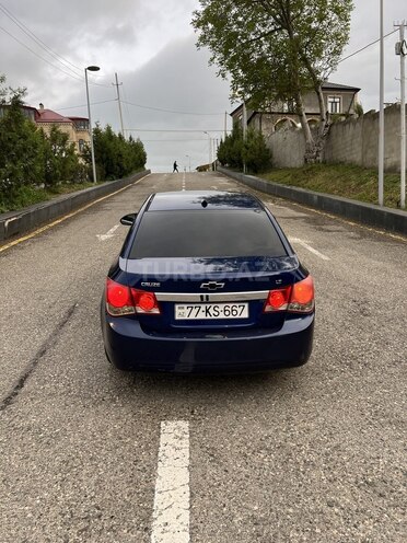 Chevrolet Cruze 2012, 312,000 km - 1.4 l - Quba
