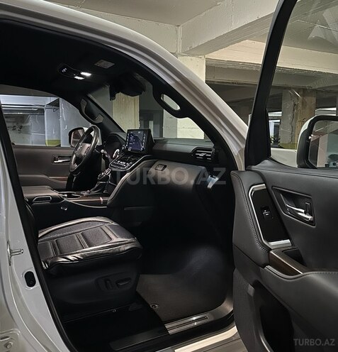 Toyota Land Cruiser 2022, 7,000 km - 3.5 л - Bakı