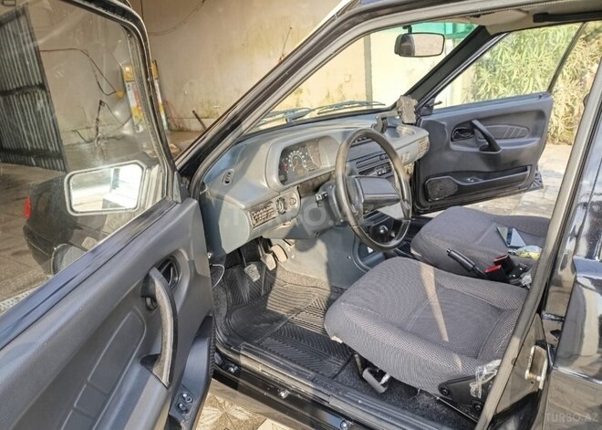 LADA (VAZ) 2115 2010, 325,000 km - 1.5 л - Bakı