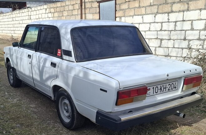 LADA (VAZ) 2107 2001, 80,000 km - 1.6 л - Qazax