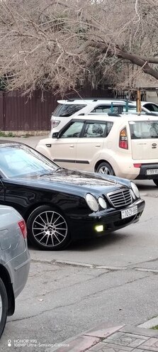 Mercedes E 220 d 2001, 225,000 km - 2.2 л - Astara