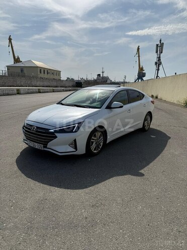 Hyundai Elantra 2019, 45,400 km - 2.0 l - Bakı