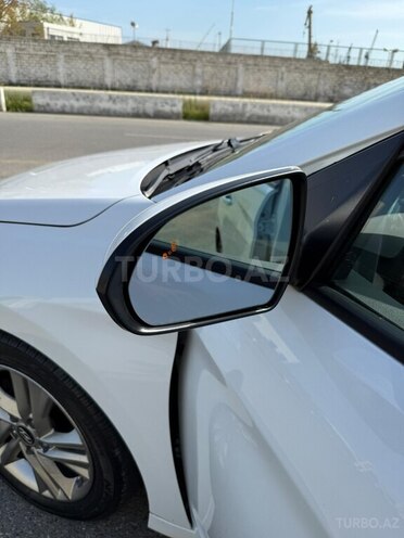 Hyundai Elantra 2019, 45,400 km - 2.0 l - Bakı