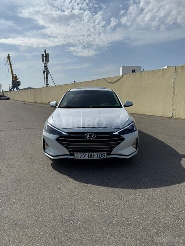Hyundai Elantra 2019, 45,400 km - 2.0 l - Bakı