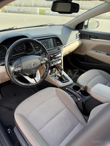 Hyundai Elantra 2019, 45,400 km - 2.0 l - Bakı