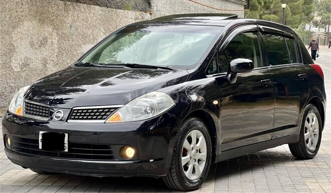 Nissan Tiida 2008, 182,000 km - 1.8 l - Bakı