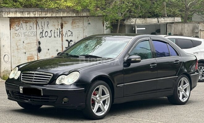 Mercedes C 240 2005, 254,844 km - 2.4 l - Bakı