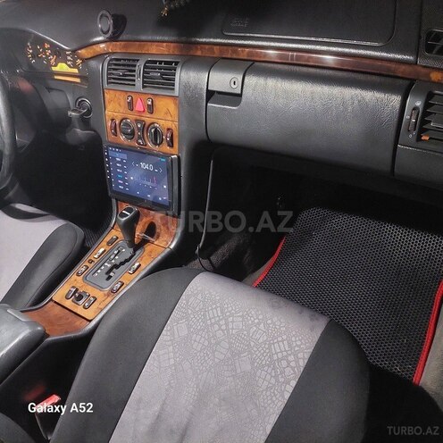 Mercedes E 240 1998, 245,000 km - 2.4 l - Bakı