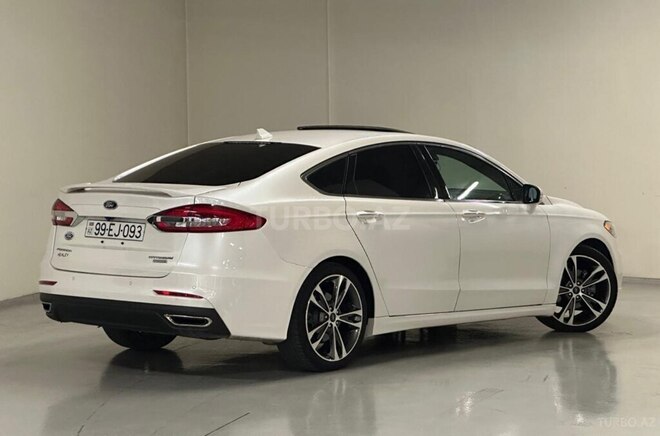 Ford Fusion (North America) 2018, 74,149 km - 2.0 l - Gəncə