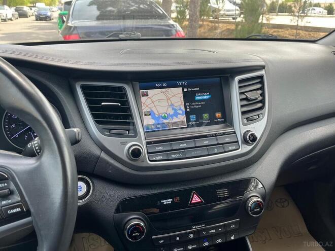 Hyundai Tucson 2018, 100,200 km - 2.0 l - Bakı