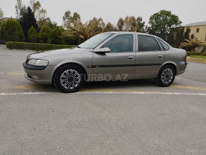 Opel Vectra 1996, 234,000 km - 1.8 l - Sumqayıt