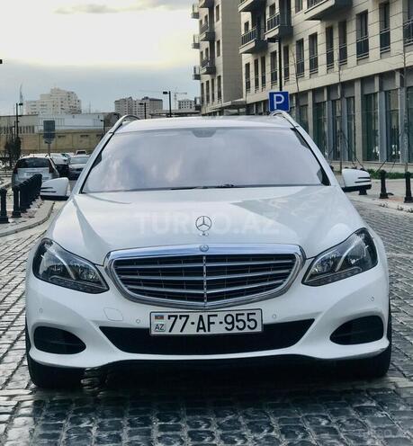 Mercedes E 220 2013, 297,000 km - 2.2 л - Bakı
