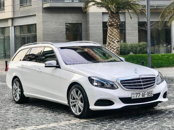 Mercedes E 220 2013, 297,000 km - 2.2 л - Bakı