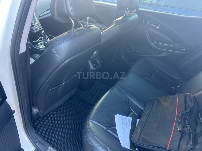 Hyundai Grandeur 2015, 155,000 km - 2.2 l - Qazax