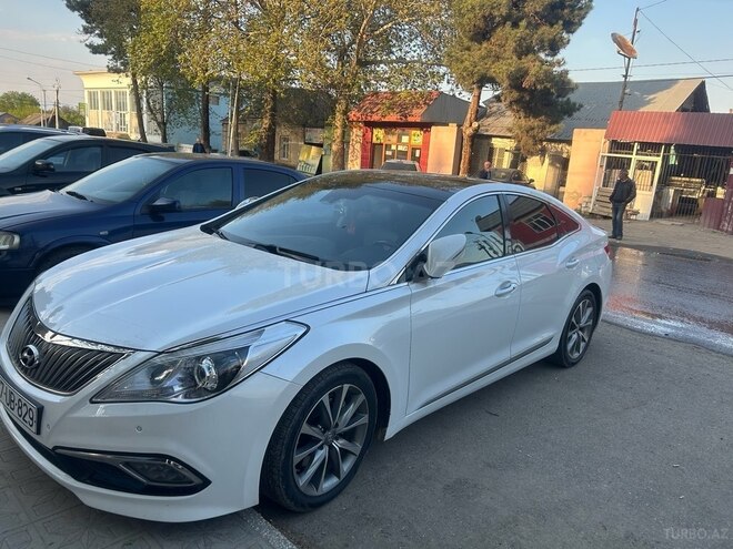 Hyundai Grandeur 2015, 155,000 km - 2.2 l - Qazax