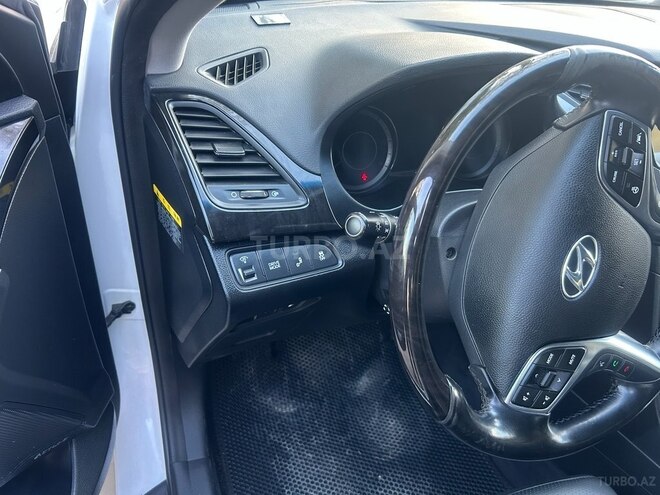 Hyundai Grandeur 2015, 155,000 km - 2.2 l - Qazax