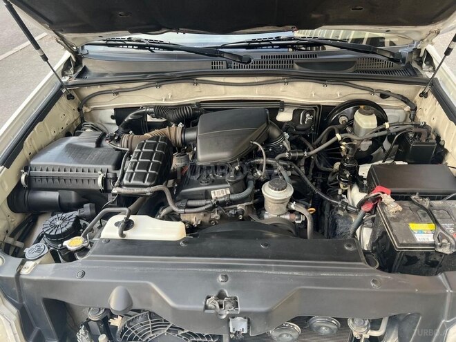 Toyota Land Cruiser Prado 2008, 289,000 km - 2.7 л - Bakı