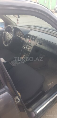 Mercedes C 180 1993, 218,546 km - 1.8 л - Bakı