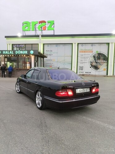 Mercedes E 320 2000, 170,000 km - 3.2 l - Bakı