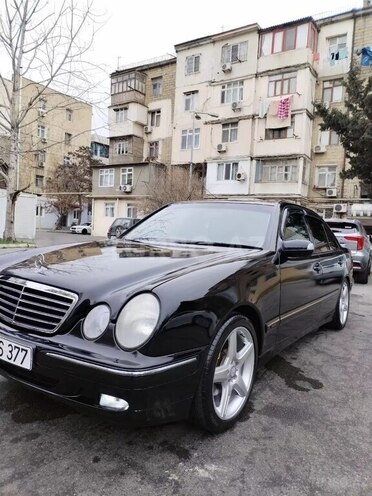 Mercedes E 320 2000, 170,000 km - 3.2 l - Bakı