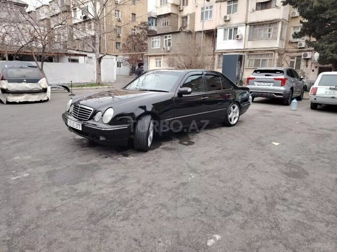 Mercedes E 320 2000, 170,000 km - 3.2 l - Bakı