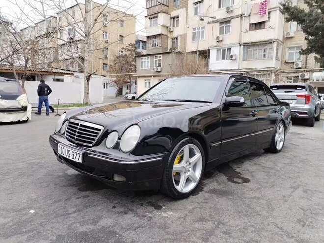 Mercedes E 320 2000, 170,000 km - 3.2 l - Bakı