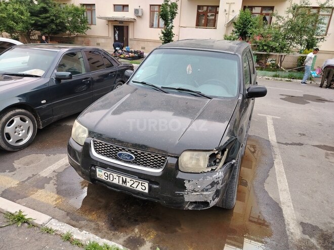 Ford Escape 2001, 207,000 km - 3.0 l - Kürdəmir
