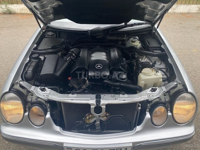 Mercedes E 240 2000, 247,255 km - 2.6 l - Sumqayıt