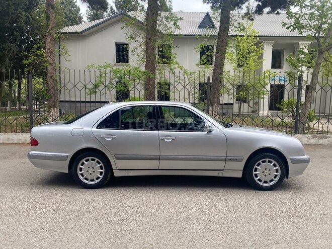 Mercedes E 240 2000, 247,255 km - 2.6 l - Sumqayıt