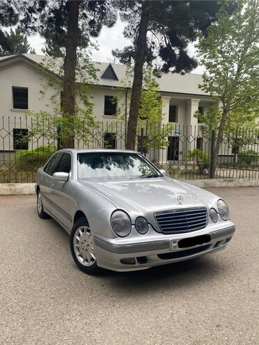 Mercedes E 240 2000, 247,255 km - 2.6 l - Sumqayıt