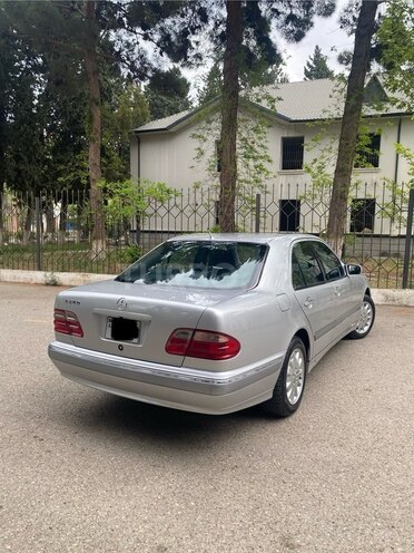 Mercedes E 240 2000, 247,255 km - 2.6 l - Sumqayıt