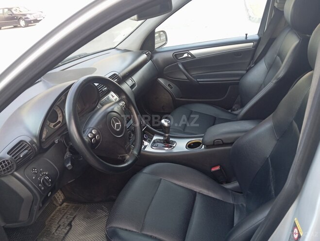 Mercedes C 230 2005, 300,000 km - 2.5 l - Bakı