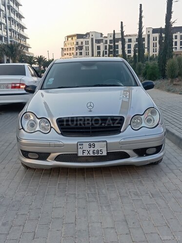 Mercedes C 230 2005, 300,000 km - 2.5 l - Bakı