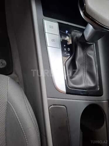 Hyundai Elantra 2020, 80,000 km - 2.0 l - Bakı