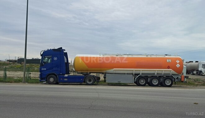 Volvo FH 500 2013, 1,300,000 km - 5.0 l - Bakı