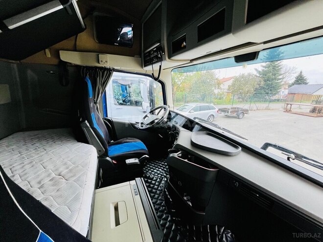 Volvo FH 500 2013, 1,300,000 km - 5.0 l - Bakı