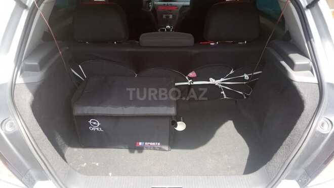 Opel Astra 2004, 235,000 km - 1.4 l - Bakı