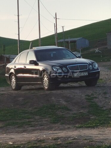 Mercedes E 220 d 2002, 93,800 km - 2.2 l - Cəlilabad