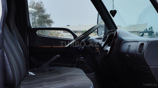 Hyundai HD-65 2013, 415,000 km - 3.9 l - Bakı