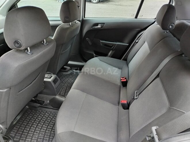 Opel Astra 2009, 174,500 km - 1.4 l - Xırdalan