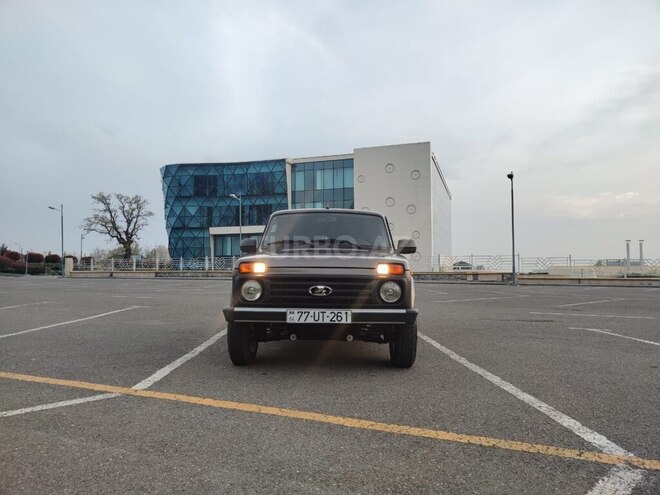 LADA (VAZ) Niva 2024, 3,702 km - 1.7 l - Bakı