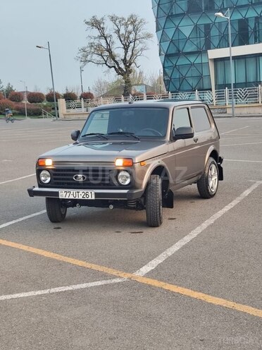 LADA (VAZ) Niva 2024, 3,702 km - 1.7 l - Bakı