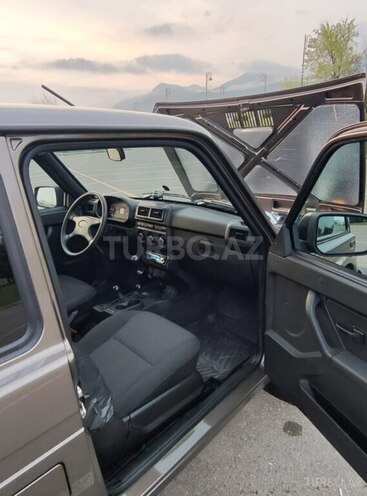 LADA (VAZ) Niva 2024, 3,702 km - 1.7 l - Bakı