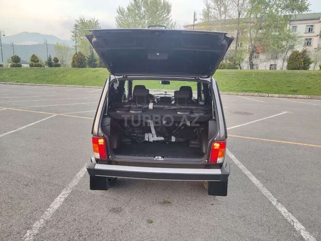 LADA (VAZ) Niva 2024, 3,702 km - 1.7 l - Bakı