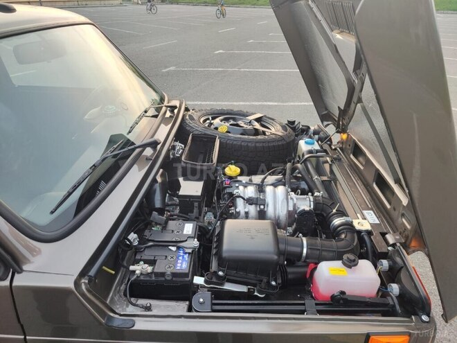 LADA (VAZ) Niva 2024, 3,702 km - 1.7 l - Bakı